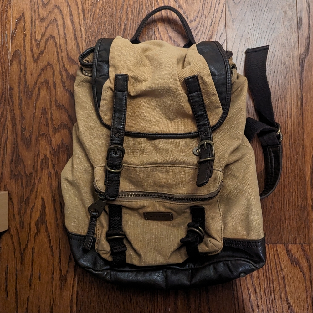 Matt and Nat backpack
